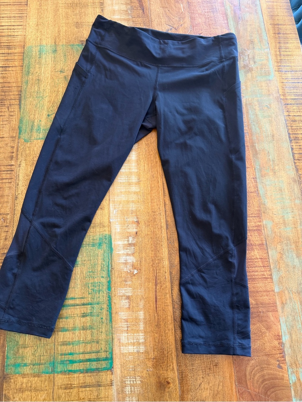 Lululemon black leggings. Size 10. Excellent pre-owned condition.